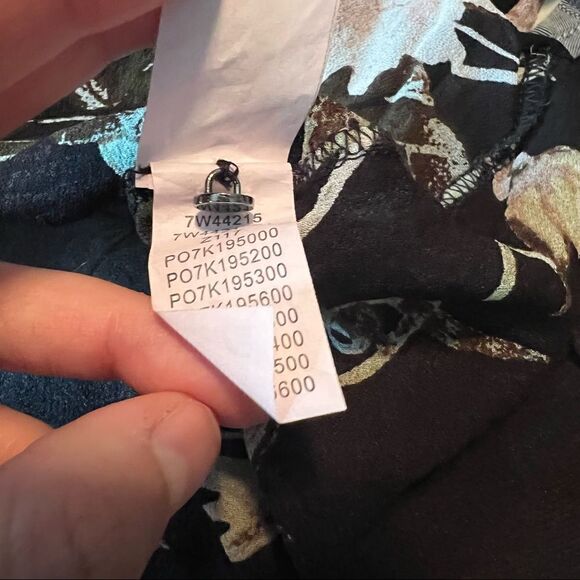 Lucky brand floral sheer long sleeve top‎ - Picture 9 of 14